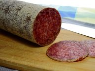 Les avantages de l&rsquo;utilisation d&rsquo;une guillotine à saucisson