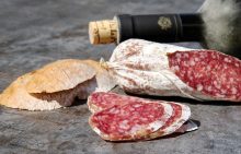 Comment choisir la meilleure guillotine à saucisson pour vos besoins